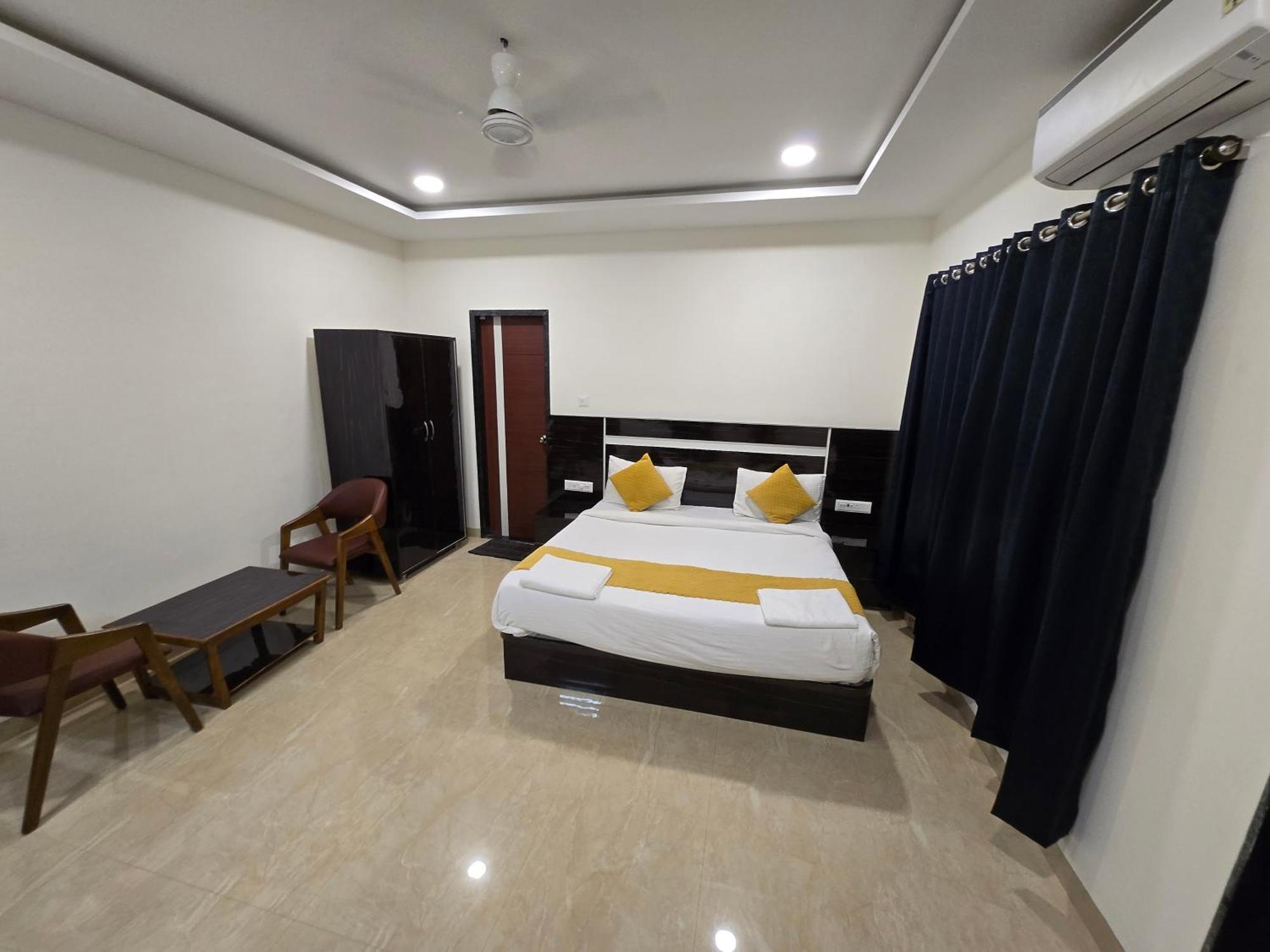 Hill View Hotel By Bil Lonavala Εξωτερικό φωτογραφία