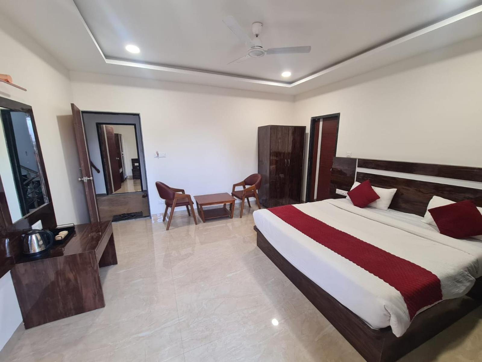Hill View Hotel By Bil Lonavala Εξωτερικό φωτογραφία