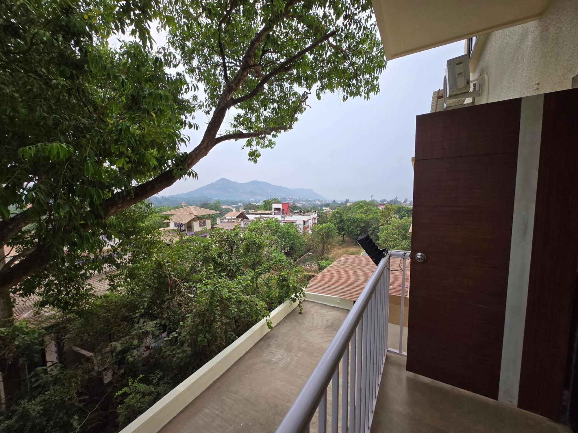Hill View Hotel By Bil Lonavala Εξωτερικό φωτογραφία