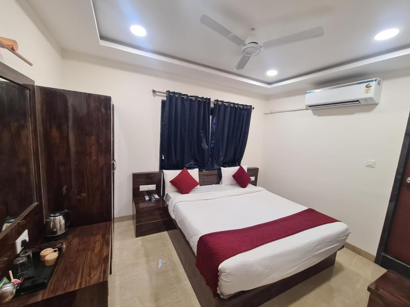 Hill View Hotel By Bil Lonavala Εξωτερικό φωτογραφία