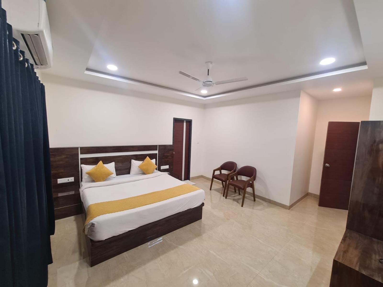 Hill View Hotel By Bil Lonavala Εξωτερικό φωτογραφία